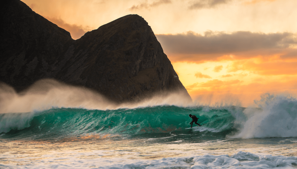 Surf at Unstad beach - Mick Fanning